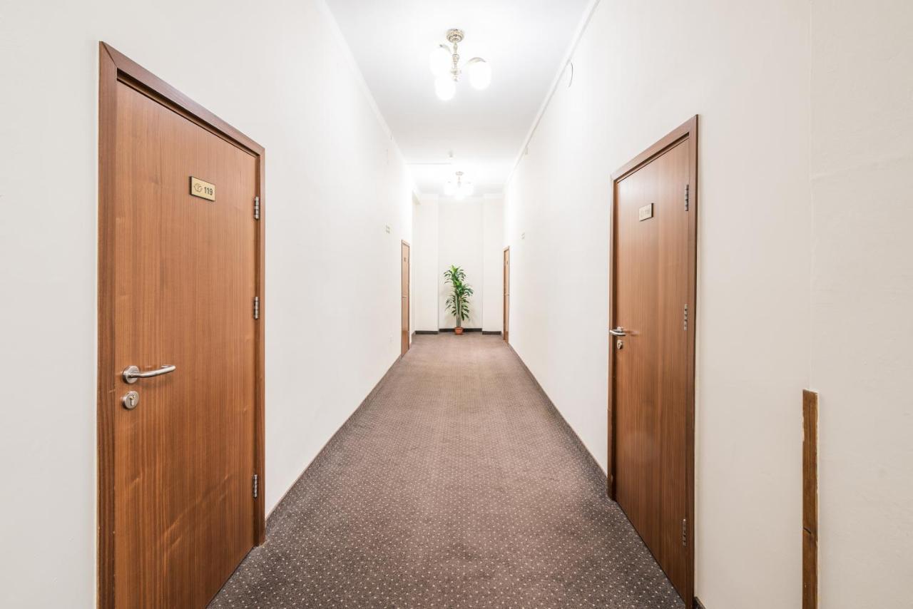 Hotel Lothus فروتسواف المظهر الخارجي الصورة